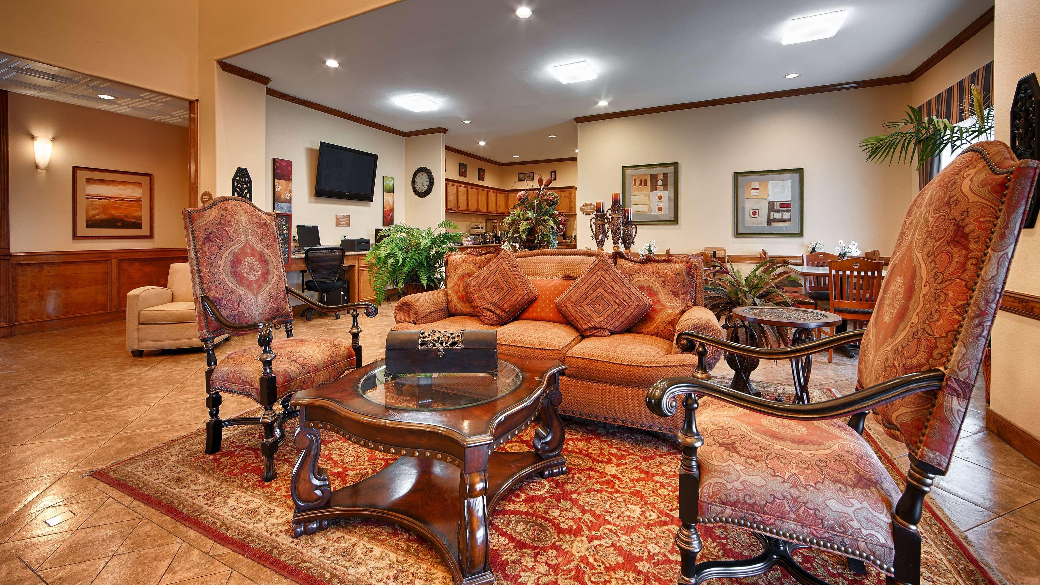 Best Western Plus Schulenburg Inn & Suites Экстерьер фото