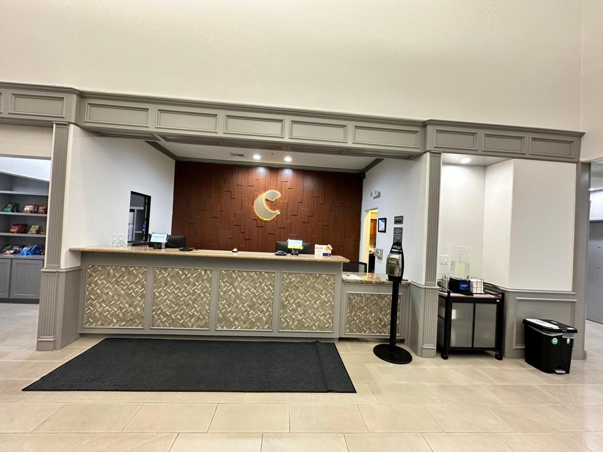 Best Western Plus Schulenburg Inn & Suites Экстерьер фото